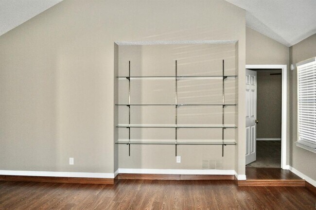 Building Photo - 8304 Red Willow Dr
