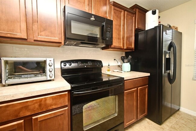 Building Photo - 200 Carina Cir