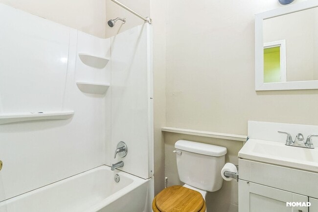 Building Photo - Charming 1BR Duplex in Fort Valley