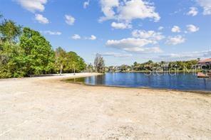 Building Photo - 10413 Canary Isle Dr