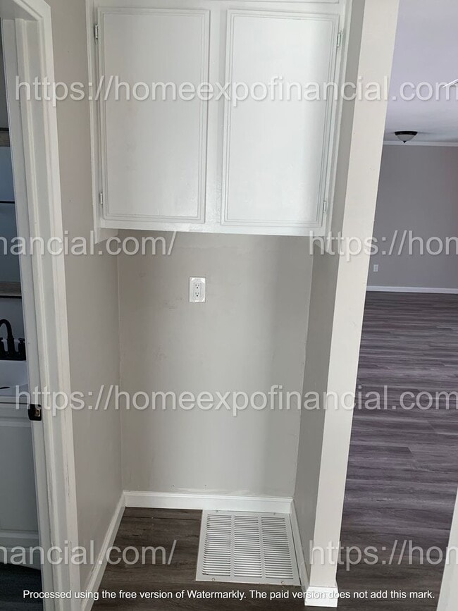 Building Photo - Nice Home For Rent
