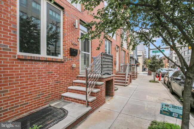 Building Photo - 1644 N 2nd St