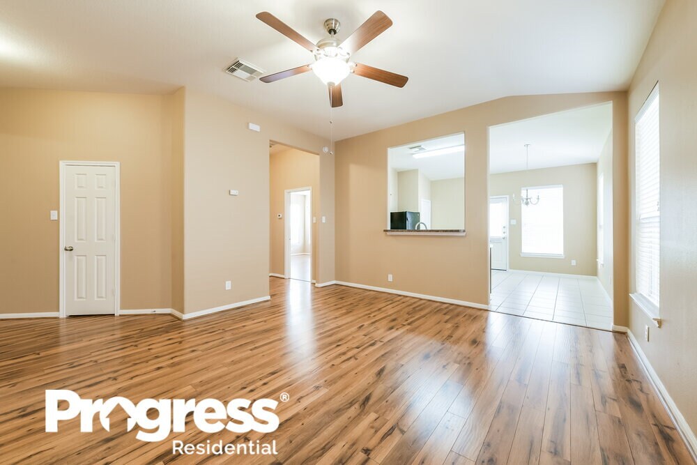 Building Photo - 15538 Anton Dr