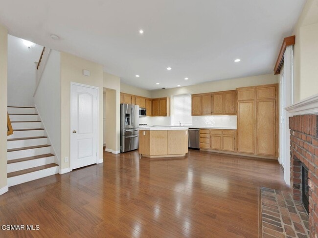 Building Photo - 3865 Angeline St