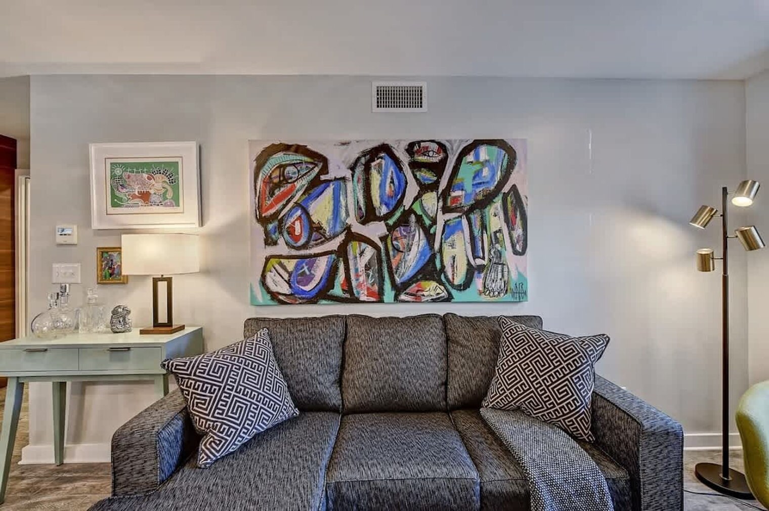 Building Photo - 510 Queens Rd