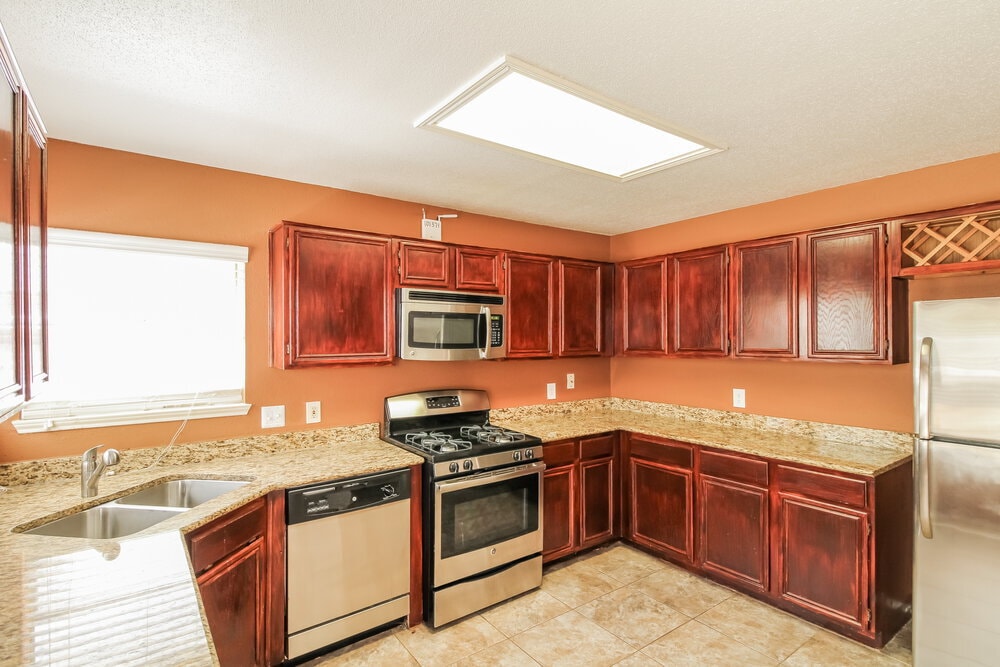 Building Photo - 16830 Goodfield Ct