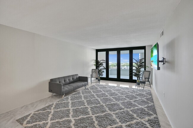 Building Photo - 1401 S Ocean Blvd