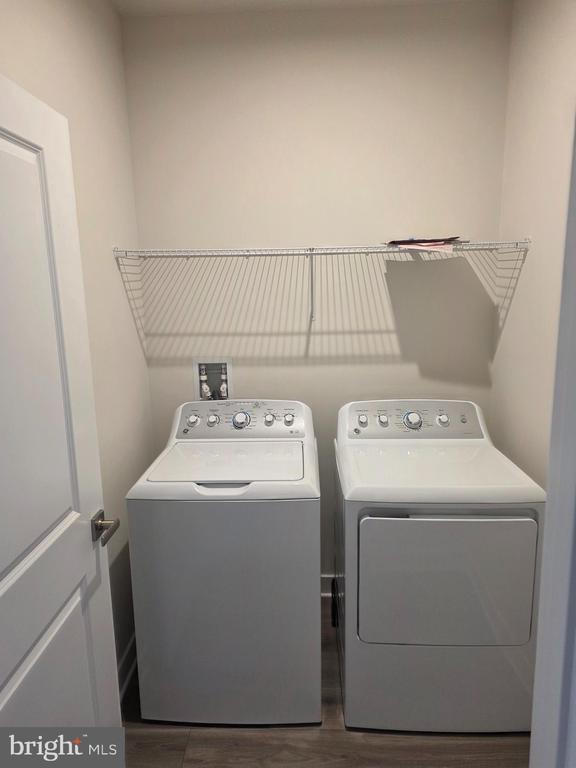 Building Photo - 9255 Klamath Ct