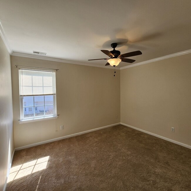 Building Photo - Beautiful Home for rent Durham NC