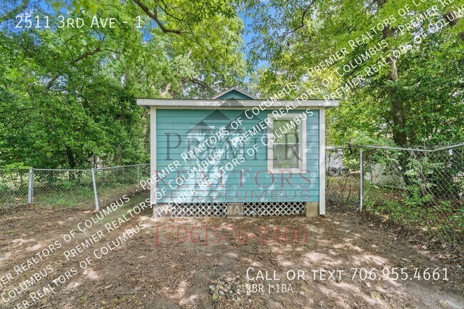 Building Photo - 2511 3rd Ave