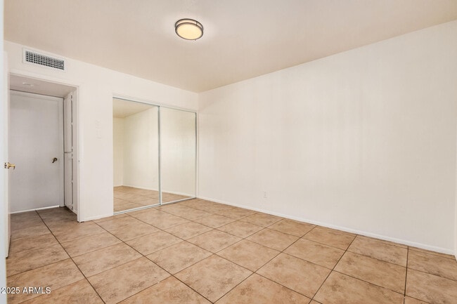 Building Photo - 14009 N 49th Ave