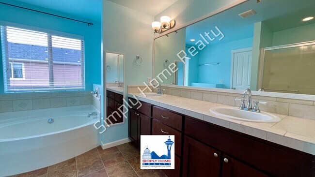 Building Photo - Step Inside to Style, Space & Everyday Comfort!