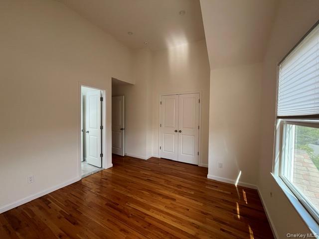 Building Photo - 45 45th Ave