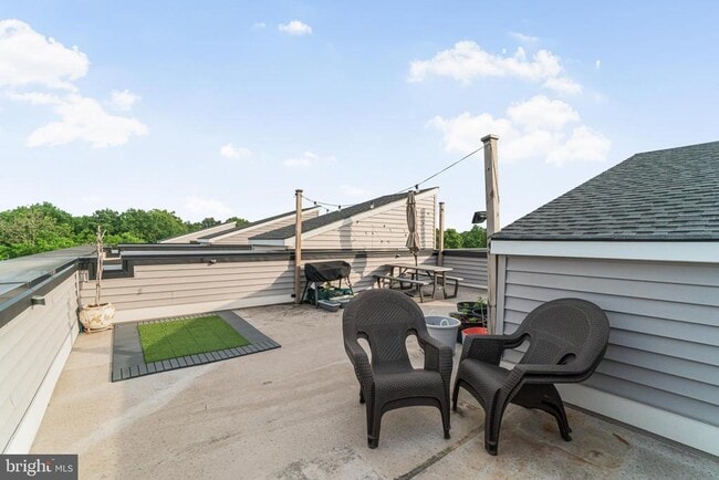 Building Photo - 23619 Waterford Downs Terrace