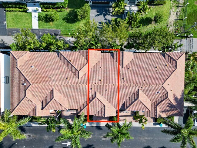 Building Photo - 3028 Waterside Cir