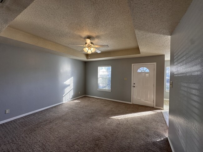 Building Photo - 4203 Savannah Cir