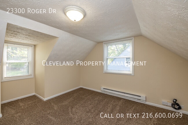 Building Photo - 23300 Roger Dr