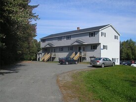 Building Photo - 152 Park St
