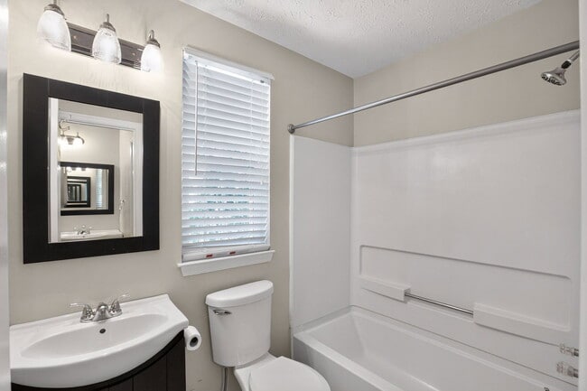 Building Photo - 6003 Bobcat Ct