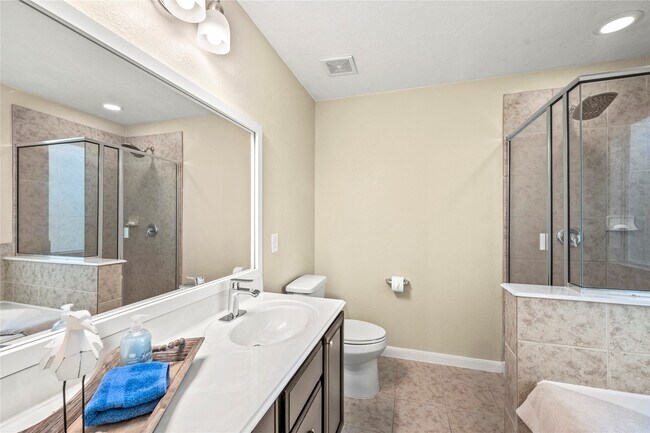 Building Photo - 16131 Sweetwater Fields Ln