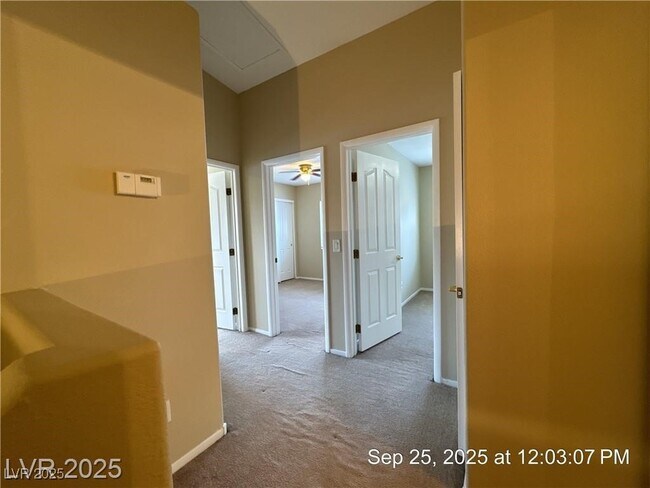 Building Photo - 6639 Tumbleweed Ridge Ln