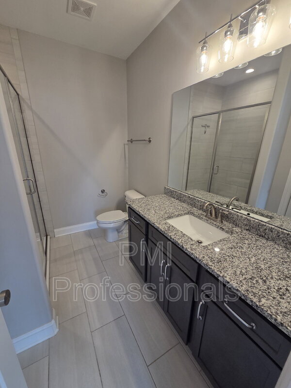 Building Photo - 1403 Rebecca Johns Dr