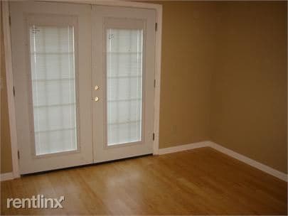 Building Photo - 818 Carrier Creek Blvd NE