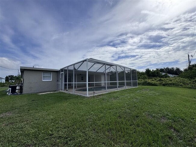 Building Photo - 3445 Sarto Ln