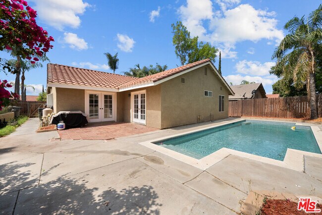 Building Photo - 25626 Vespucci Ave