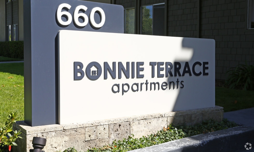Bonnie Terrace Apartments 660 Gail Ave Sunnyvale CA 94086 Apartment