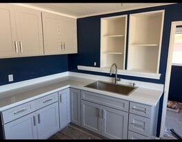 Building Photo - 343 Rio Grande Ave