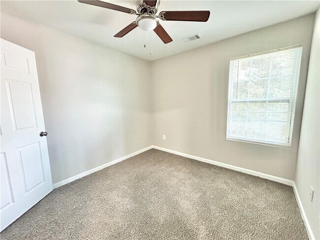 Building Photo - 845 Store House Ct