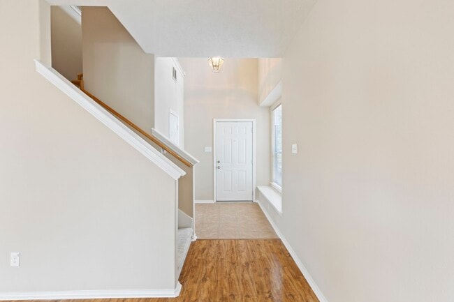 Building Photo - 106 E Stedhill Loop
