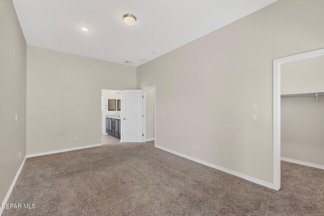 Building Photo - 12545 Cayo Norte Dr