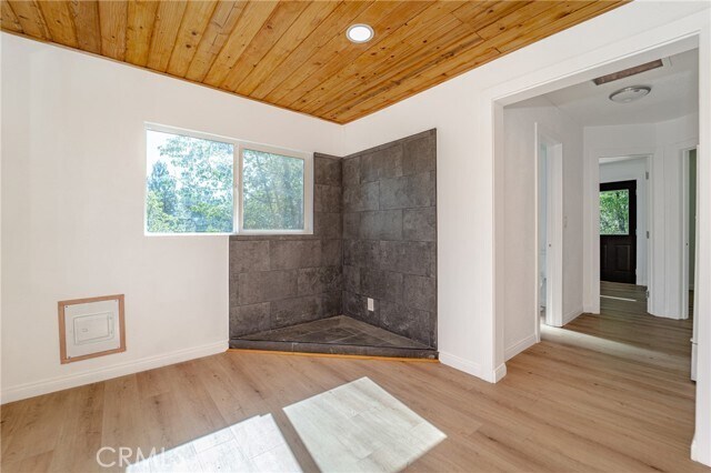 Building Photo - 872 Hill Ln