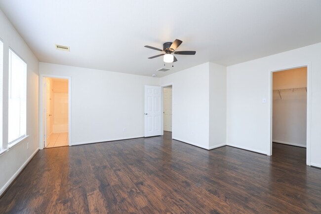 Building Photo - 12054 Mallard Stream Ct