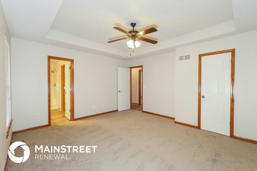 Building Photo - 214 Lacy Ln