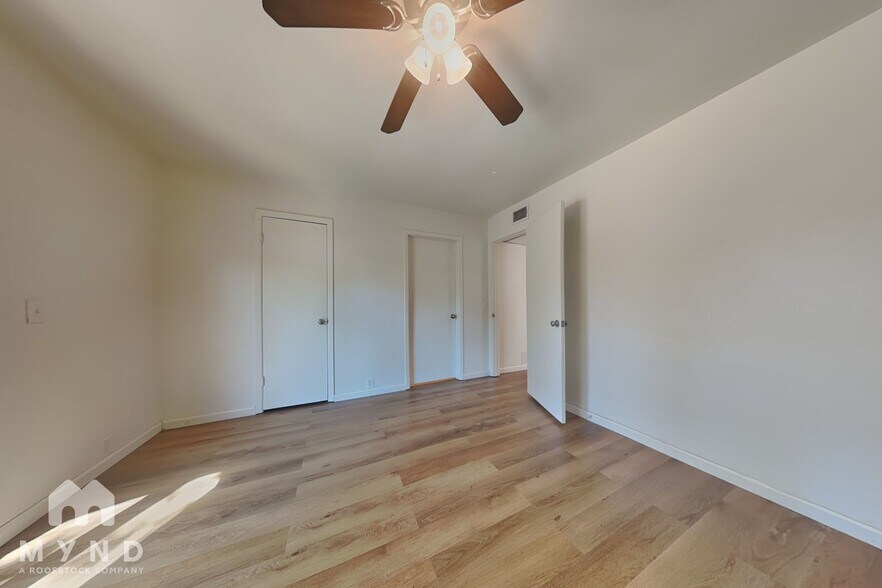 Building Photo - 4709 Houghton Ave