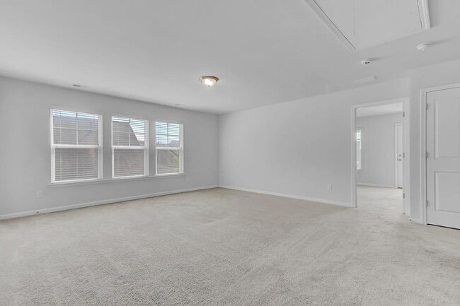 Building Photo - 129 Nolin Rd