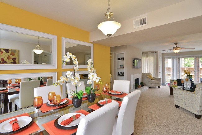 Building Photo - 100 Wilcrest Dr