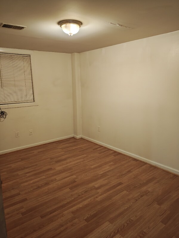 Building Photo - 234 E 9th Ave