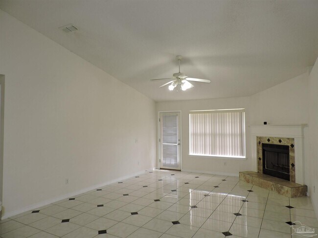 Building Photo - 1781 Silas Cir