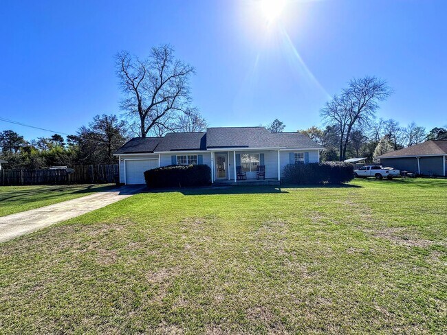 Building Photo - Branching Out in Laurel Oaks