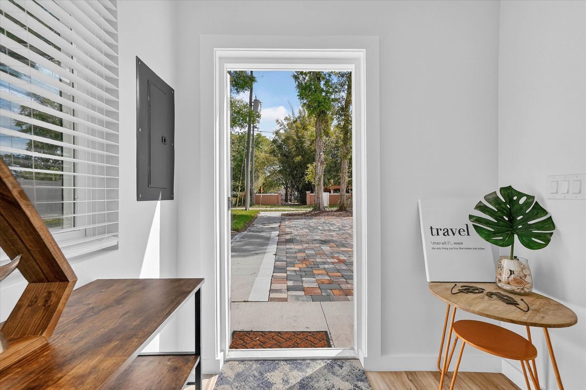 Building Photo - 8778 Waterfront Terrace