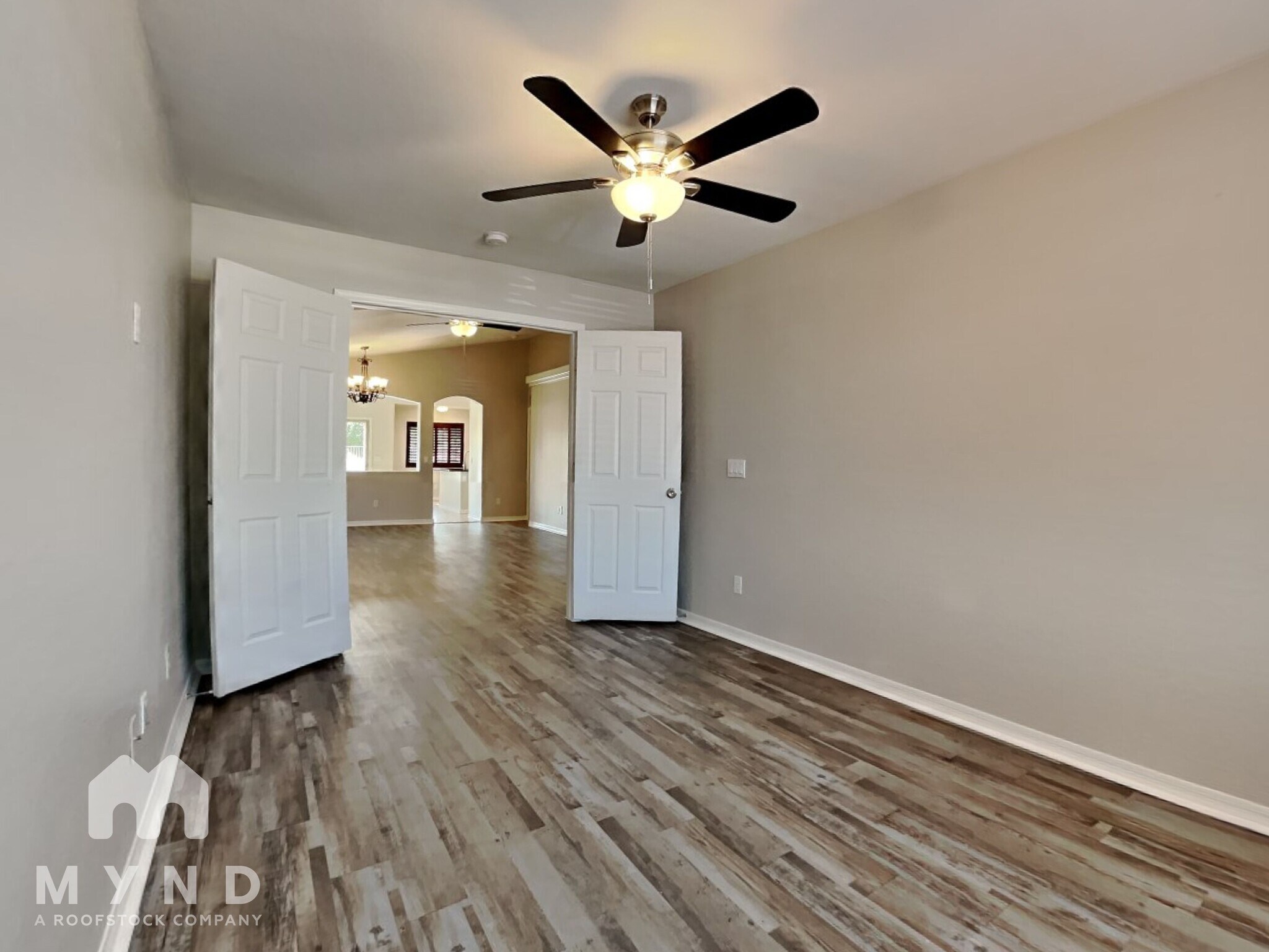 Building Photo - 11143 W Mariposa Dr