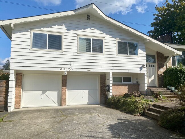 Building Photo - 6310 123rd Ave SE