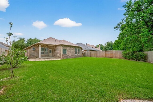 Building Photo - 7023 Sanders Hill Ln