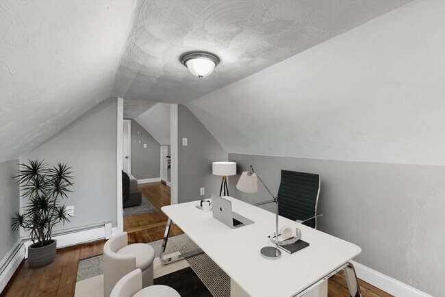 Building Photo - 329 Washington St