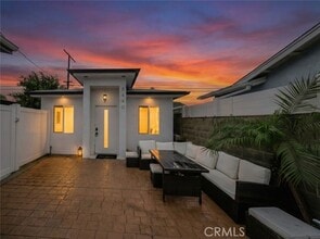 Building Photo - 8440 Costello Ave