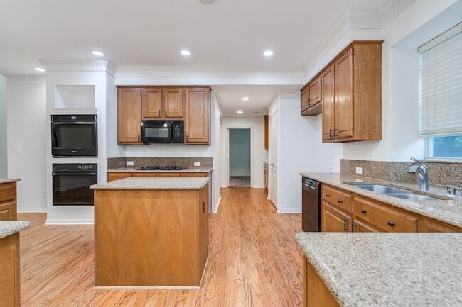 Building Photo - 3829 Bonita Dr